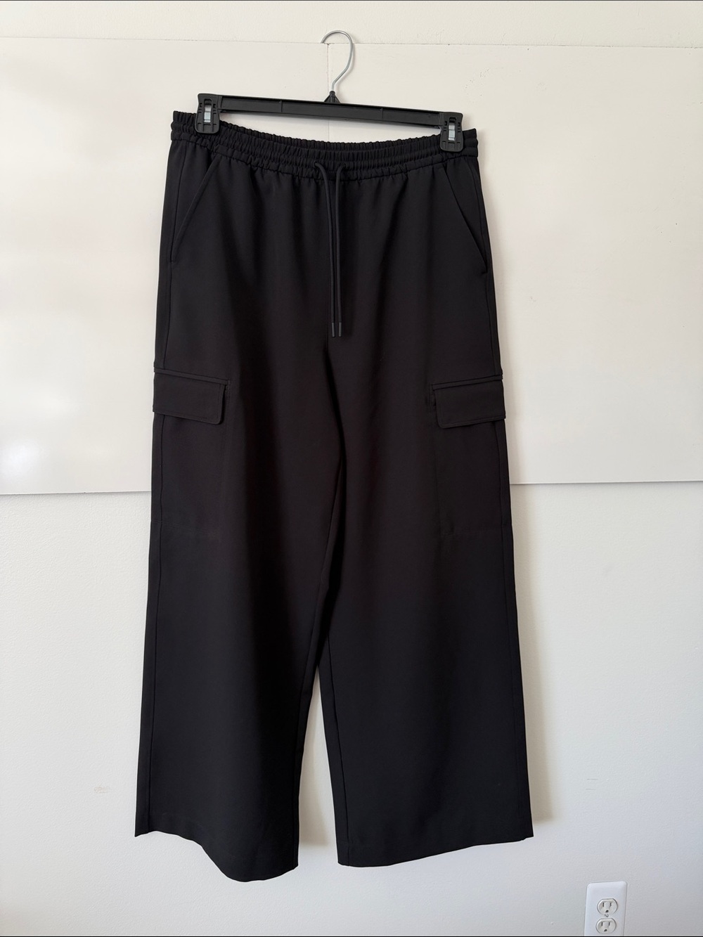 Athleta Venice High Rise Wide Leg Cargo pants